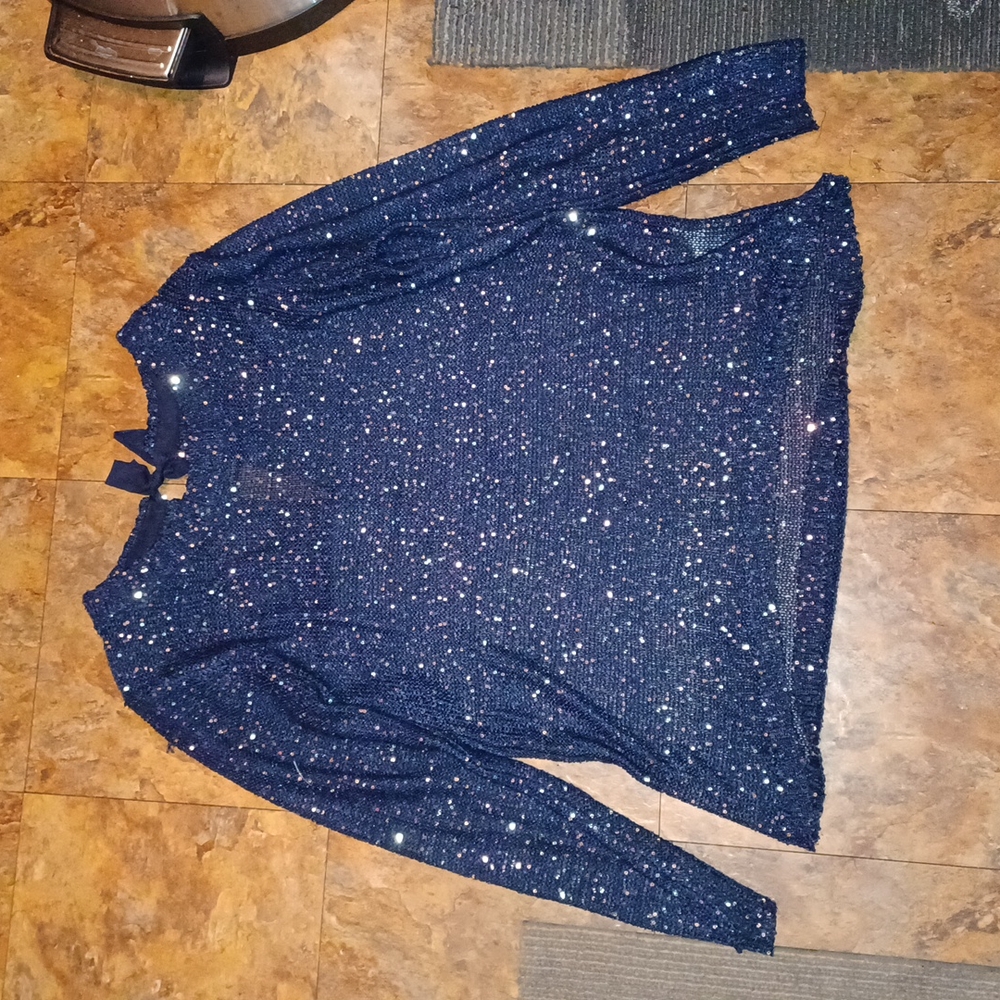 Sweater - Picture 4 of 6